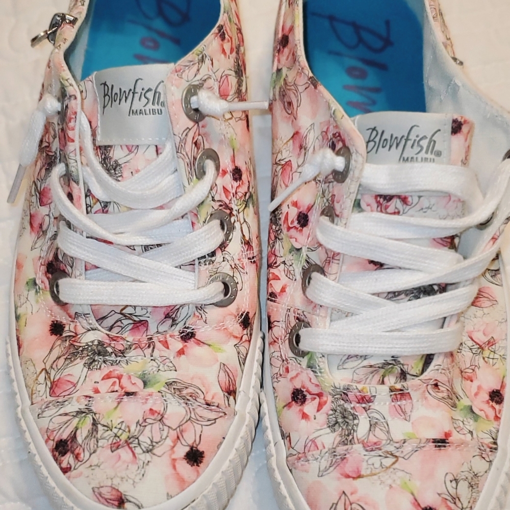 BLOWFISH SHOES WOMEN'S SZ 9 MED!